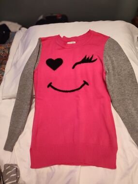 The Children's Place Pink & Gray Winking Heart Smile Sweater